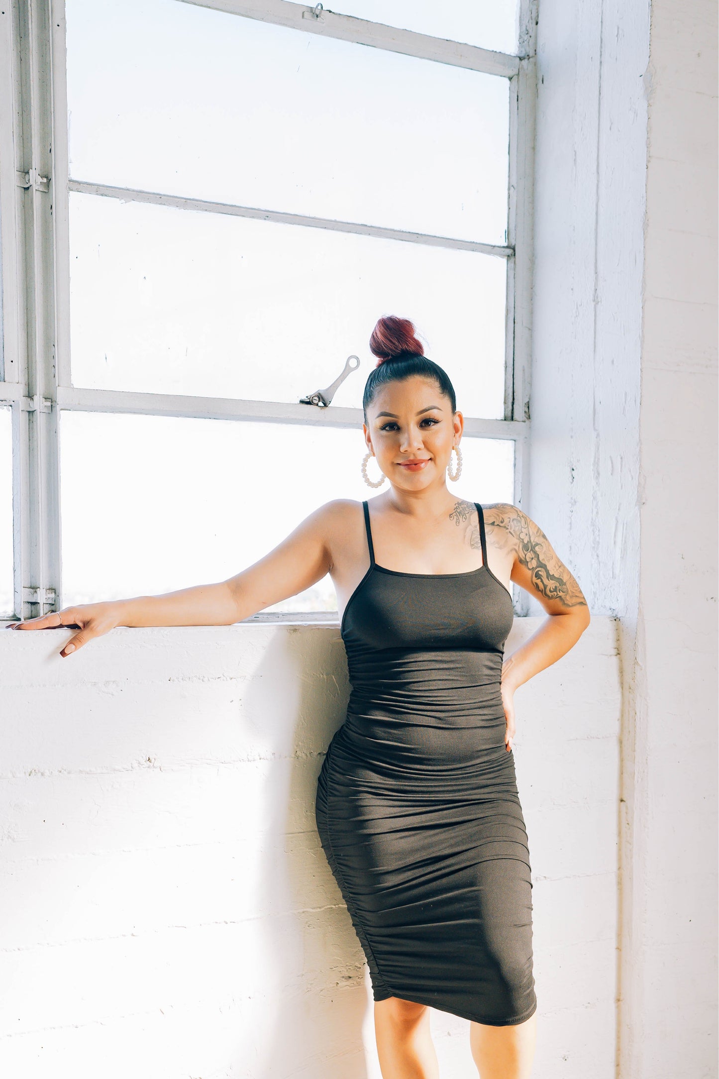 Ruched Midi Dress (Black)